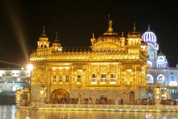 Half-Day Private Tour of Amritsar with Lunch & Shopping Experience