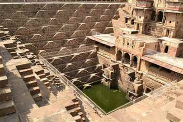 Abhaneri Step well