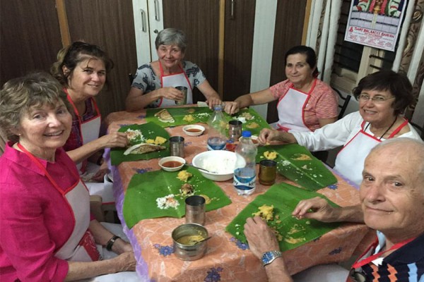 Cook Bengali Cuisine: A Culinary Tour in Kolkata