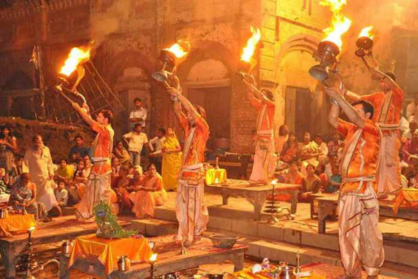 Evening Ganga Aarti And Private Varanasi City Tour