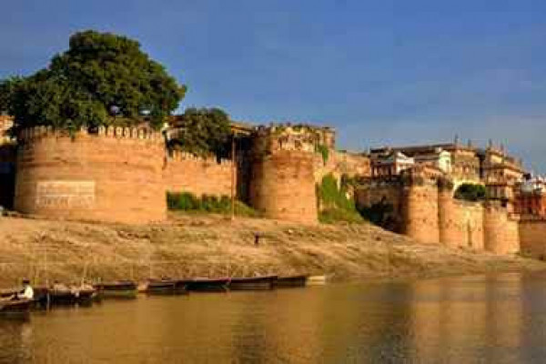 Same-Day Ramnagar Fort Excursion In Varanasi