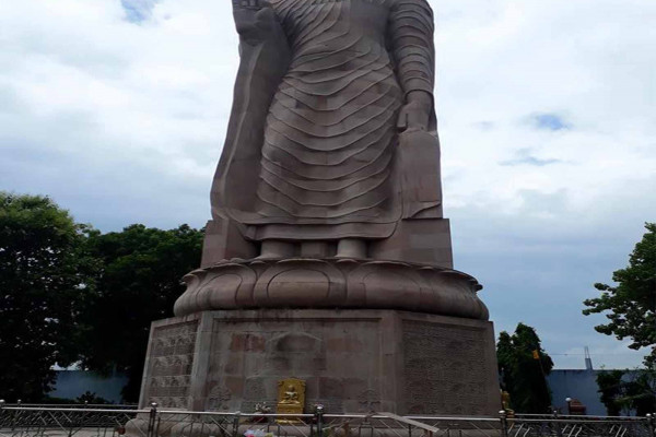 Sarnath Buddha Temple