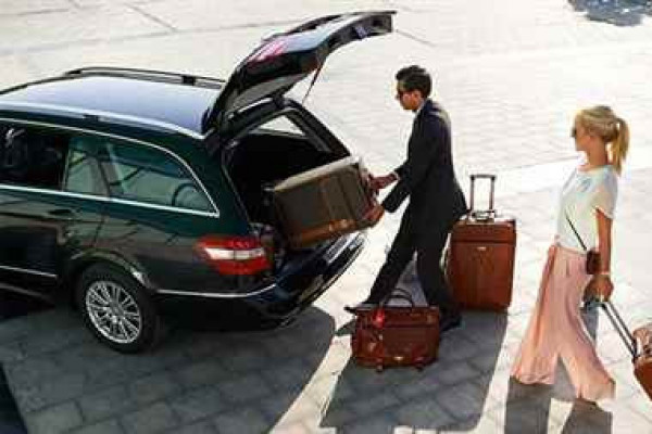 Transfer Service from Hyderabad Airport to Hyderabad Hotel