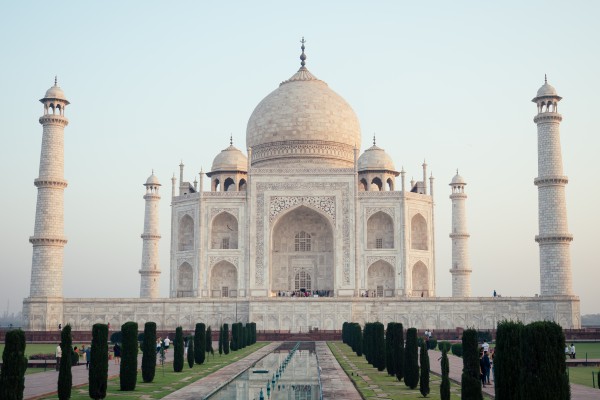 Taj Mahal Day Trip from Kochi with Flight